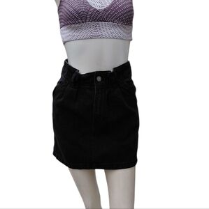 8268....Hollister Black Denim Skirt Size 0